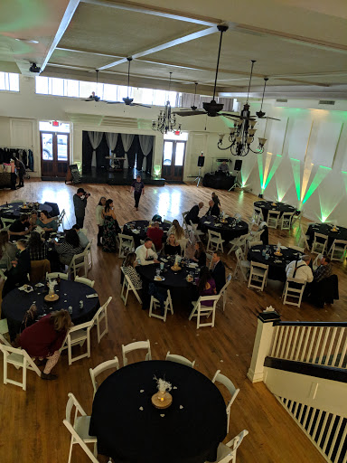 Event Venue «The Montgomery Event Venue», reviews and photos, 425 S Thompson Ave, Excelsior Springs, MO 64024, USA