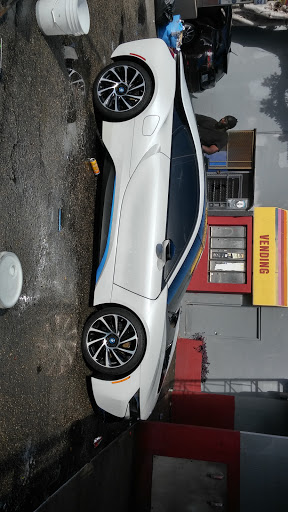 Car Wash «Car Wash Emporium», reviews and photos, 13820 W Dixie Hwy, North Miami, FL 33161, USA