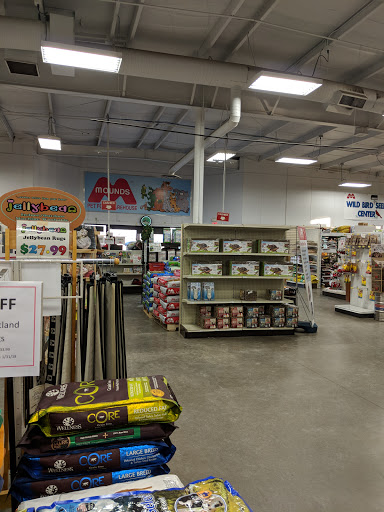 Pet Supply Store «Mounds Pet Food Warehouse», reviews and photos, 2110 S Stoughton Rd, Madison, WI 53716, USA