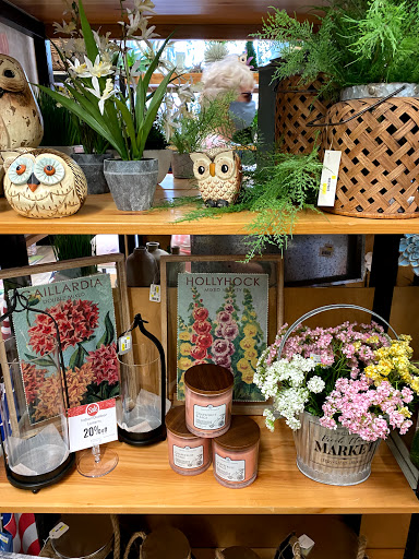 Garden Center «Stauffers of Kissel Hill Home & Garden Store», reviews and photos, 4450 Lincoln Hwy, York, PA 17406, USA