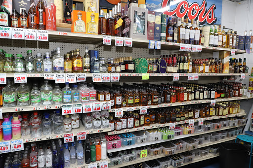 Liquor Store «T L Discount Liquor», reviews and photos, 2010 Kipling St, Lakewood, CO 80215, USA