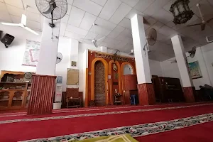 Radwan mosque image
