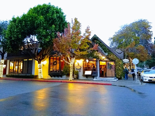 Grocery Store «Brunos Market & Deli», reviews and photos, Junipero St & 6th Ave, Carmel-By-The-Sea, CA 93923, USA