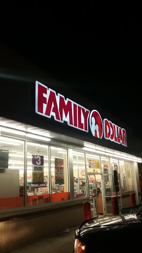 Dollar Store «FAMILY DOLLAR», reviews and photos, 189 W Main St, Newark, OH 43055, USA