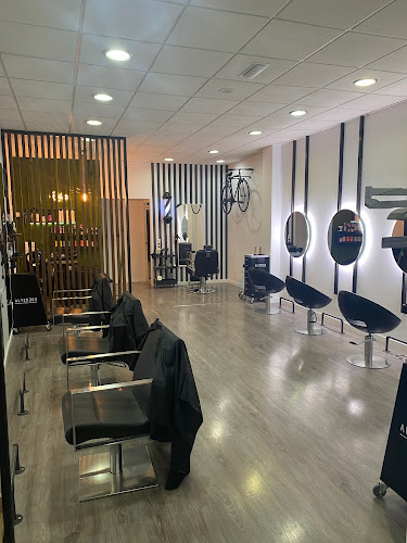 Aitor Peluqueros (Hair Studio) - Lloret de Mar