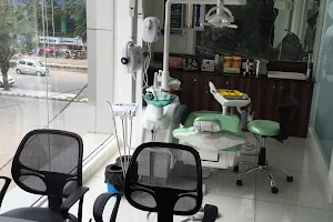 AD Dental Care - Best Dental Clinic in Vadodara image
