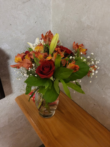 Florist «Botanica Florist», reviews and photos, 4601 Fulton Dr NW, Canton, OH 44718, USA