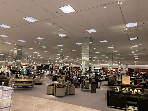 Department Store «Nordstrom», reviews and photos, 4937 Old Orchard Shopping Center, Skokie, IL 60077, USA