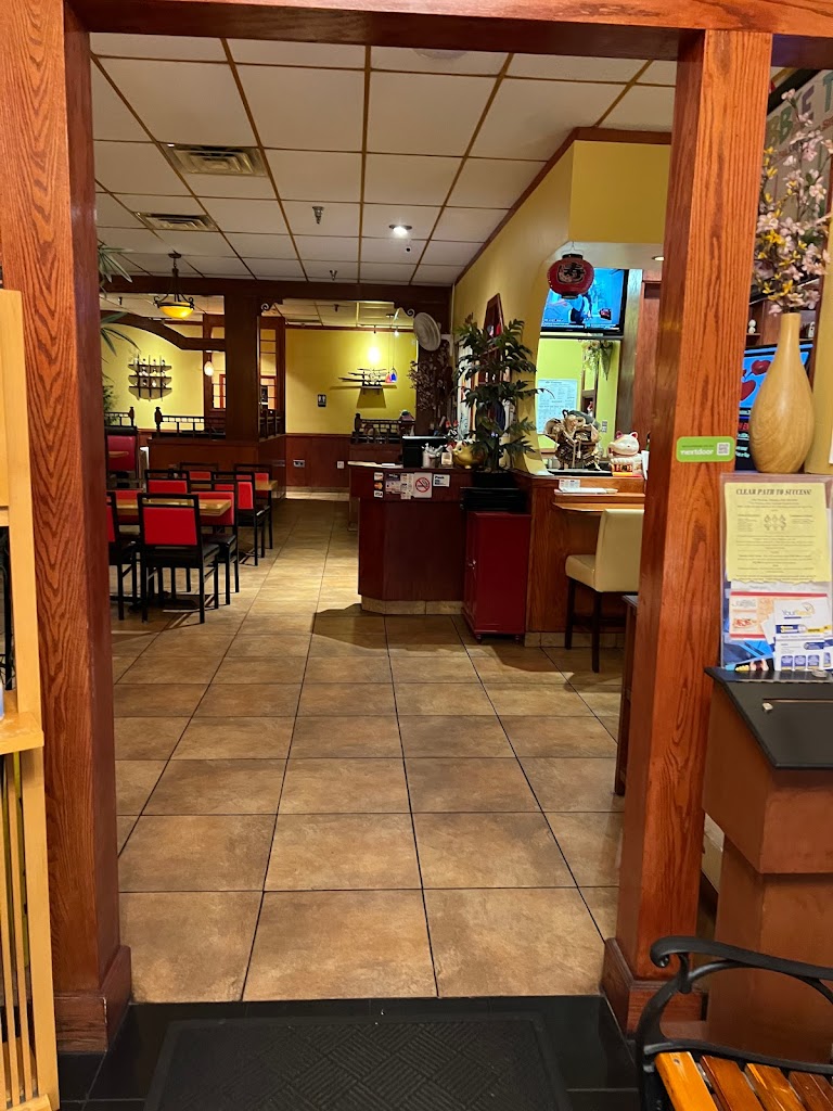 Kero Sushi and Japanese Restaurant 23693