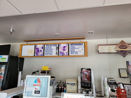 Donut Shop «Capitol Donuts», reviews and photos, 1221 W March Ln, Stockton, CA 95207, USA