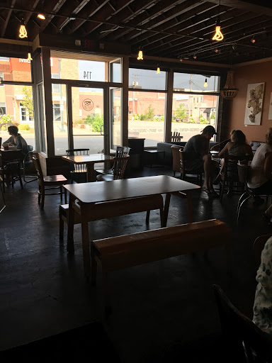 Coffee Shop «Joe Sippers Cafe», reviews and photos, 114 S 4th St, Effingham, IL 62401, USA