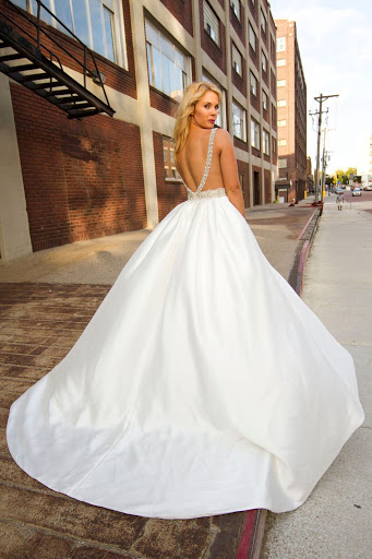 Bridal Shop «Diamond Bride & Tux», reviews and photos, 10760 Hwy 55, Plymouth, MN 55441, USA