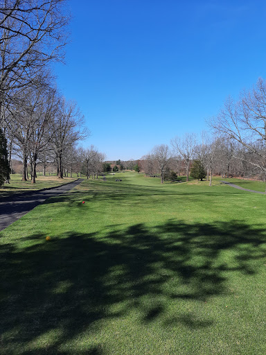 Golf Course «Topstone Golf Course», reviews and photos, 516 Griffin Rd # A, South Windsor, CT 06074, USA