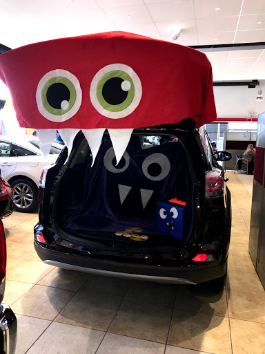 Toyota Dealer «Island Toyota», reviews and photos, 1591 Hylan Blvd, Staten Island, NY 10305, USA