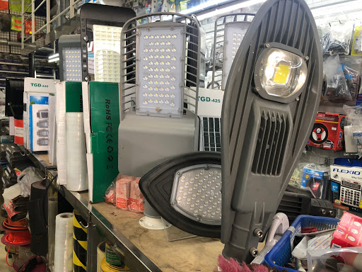 Thiết bị điện dân dụng - Hữu Tài