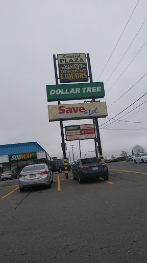 Dollar Store «Dollar Tree», reviews and photos, 452 Mt Pleasant St, New Bedford, MA 02746, USA