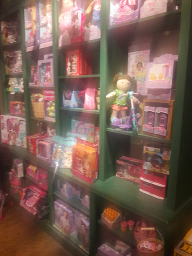 American Restaurant «Cracker Barrel Old Country Store», reviews and photos, 970 W Pointe Ct, Lithia Springs, GA 30122, USA