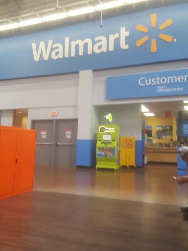 Department Store «Walmart Supercenter», reviews and photos, 1275 Lake Ave, Woodstock, IL 60098, USA