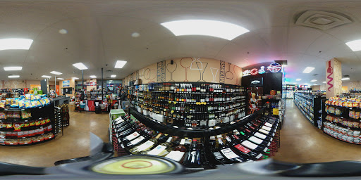 Grocery Store «Malincho Euro Market & Prestige Liquor», reviews and photos, 1475 Lee St, Des Plaines, IL 60018, USA
