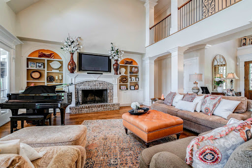 Real Estate Agency «Kim and Lin Logan Real Estate», reviews and photos, 1041 Village Park Dr #204, Greensboro, GA 30642, USA