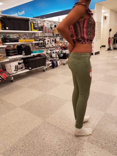 Shopping Mall «Crystal Point Mall Shopping Center», reviews and photos, 6000 Northwest Hwy, Crystal Lake, IL 60014, USA