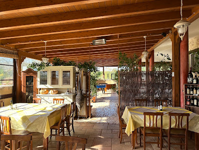 La Botte Restaurant & Apartments Via Calvario, 73020 Giurdignano LE, Italia