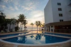 Ocean View Cancun Arenas image