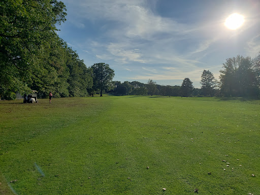 Public Golf Course «Weequahic Golf Course», reviews and photos, 1 Thomas Carmichael Dr, Newark, NJ 07112, USA