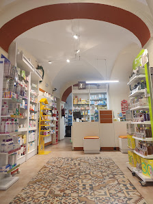 Farmacia Morillo-Velarde C.B C. Real, 14, 06460 Campanario, Badajoz, España