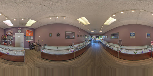 Jewelry Store «Royalty Fine Jewelers», reviews and photos, 10500 Ulmerton Rd #656, Largo, FL 33771, USA