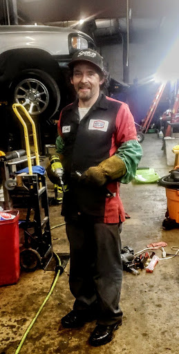 Transmission Shop «AAMCO Transmissions & Total Car Care», reviews and photos, 1402 S Seguin Ave, New Braunfels, TX 78130, USA