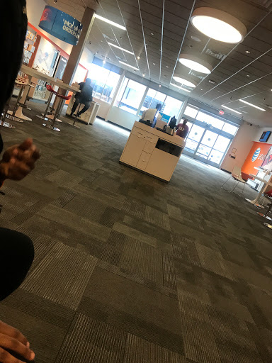 Cell Phone Store «AT&T», reviews and photos, 117 S 69th St, Upper Darby, PA 19082, USA