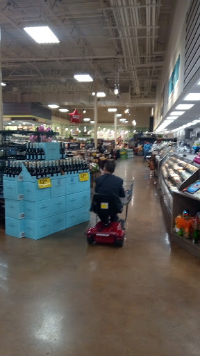 Grocery Store «Kroger», reviews and photos, 1900 N Polk St, Little Rock, AR 72207, USA