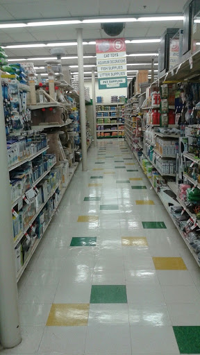Pet Supply Store «Pet Supplies Plus», reviews and photos, 625 Southern Artery, Quincy, MA 02169, USA