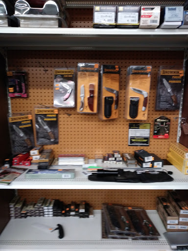 Hunting and Fishing Store «FISHING TACKLE GRAB BAG», reviews and photos, 5521 N State Rd, Davison, MI 48423, USA