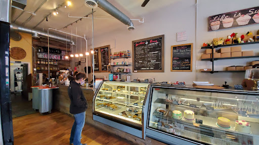 Bakery «Cake Crumbs LLC», reviews and photos, 2216 Kearney St, Denver, CO 80207, USA