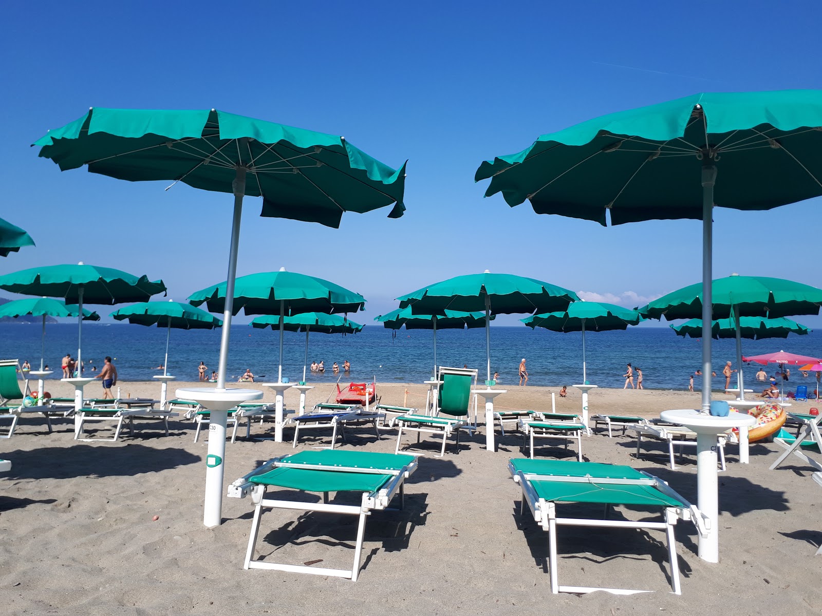 Zdjęcie Plaże w Agropoli poparte klifami