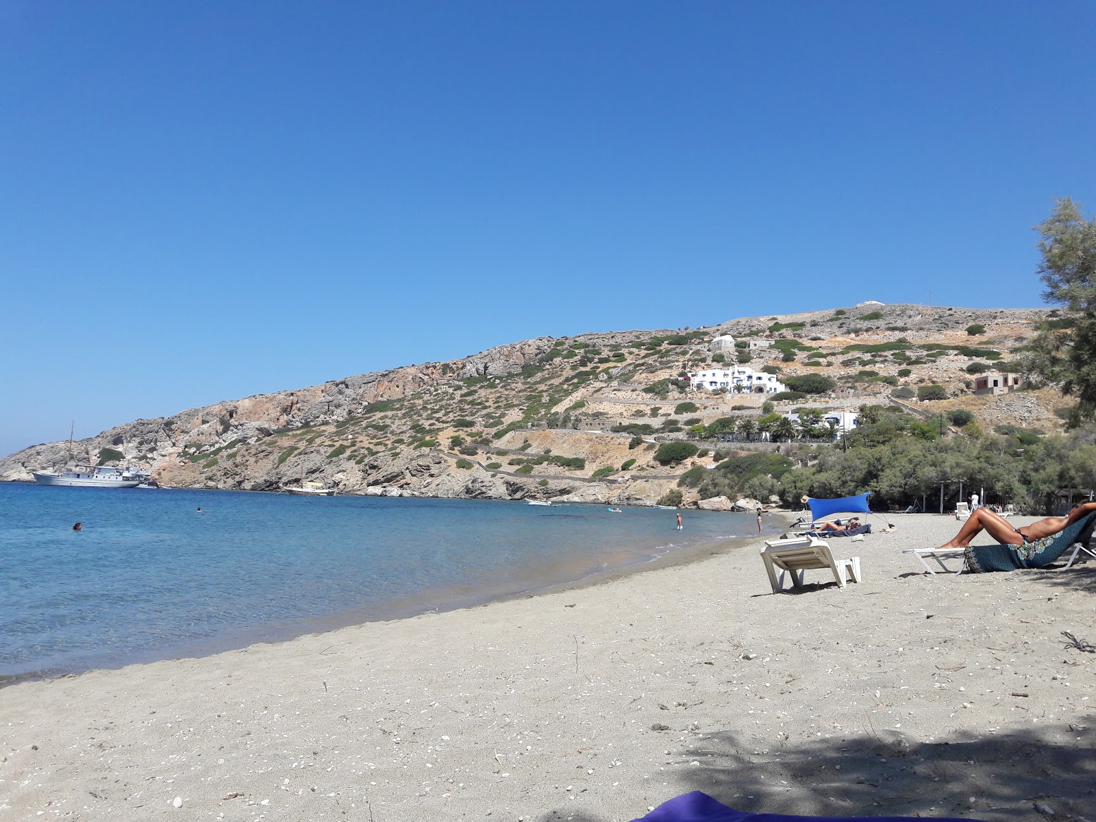 Tsigouri beach的照片 位于自然区域