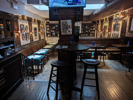 Niall's on 52nd, 218 E 52nd St, New York, NY 10022