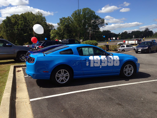 Used Car Dealer «Prince Frederick Ford», reviews and photos, 10 Solomons Island Rd S, Prince Frederick, MD 20678, USA