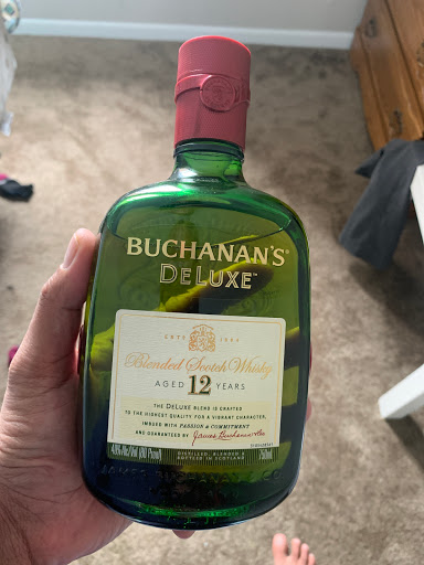 Liquor Store «Wines & Spirits», reviews and photos, 1602 Cochran Rd, Pittsburgh, PA 15220, USA