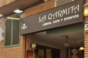 La Qarmita - Libros, Café & Eventos image