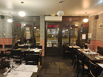 Atmosphère du Pizzeria Pizza Delizia chemin vert à Paris - n°1