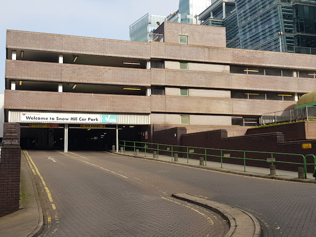 Comments and reviews of Snow Hill Station Car Park