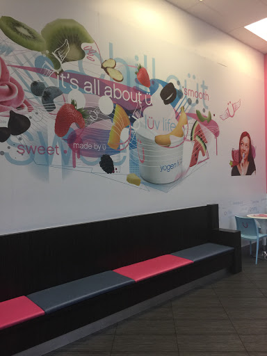 Frozen Yogurt Shop «Yogen Fruz», reviews and photos, 1809 NE 123rd St, North Miami, FL 33181, USA