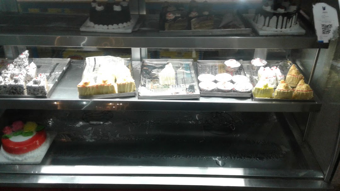 Sunil Traders &cake House
