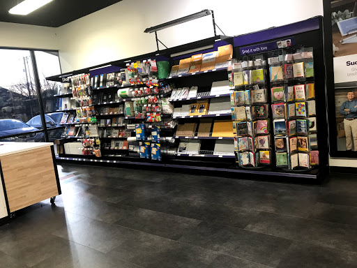 Print Shop «FedEx Office Print & Ship Center», reviews and photos, 240 N Denton Tap Rd #470, Coppell, TX 75019, USA