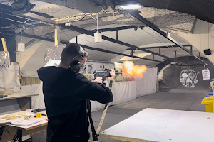 Indoor shooting range BOIS image