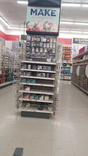 Craft Store «Michaels», reviews and photos, 8851 Veterans Memorial Blvd, Metairie, LA 70003, USA