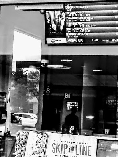 Movie Theater «AMC Roosevelt Field 8», reviews and photos, 630 Old Country Rd, Garden City, NY 11530, USA